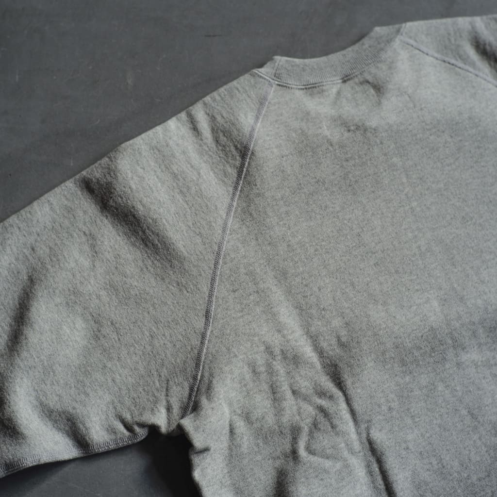 SWEAT RAGLAN CREW NECK - COTTON × POLYESTER - GREY