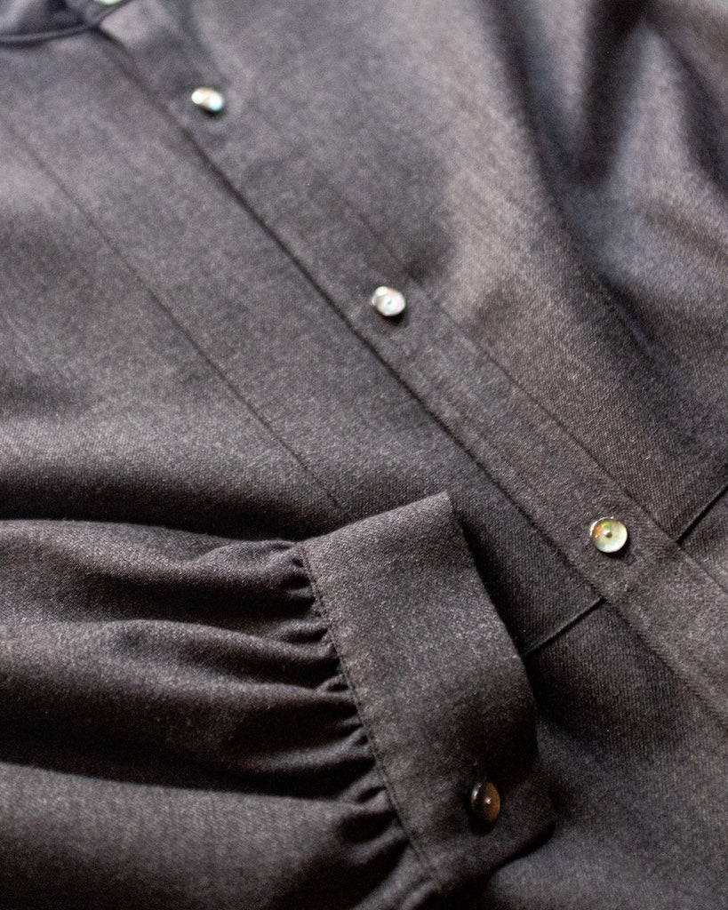 TUSCAN DRESS - WOOL SERGE - CAHRCOAL