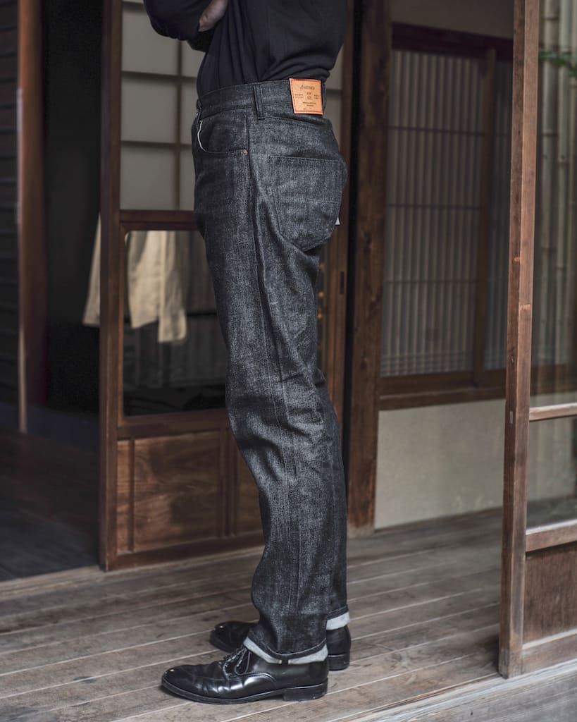 618 TAPERED - NON WASH - BLACK