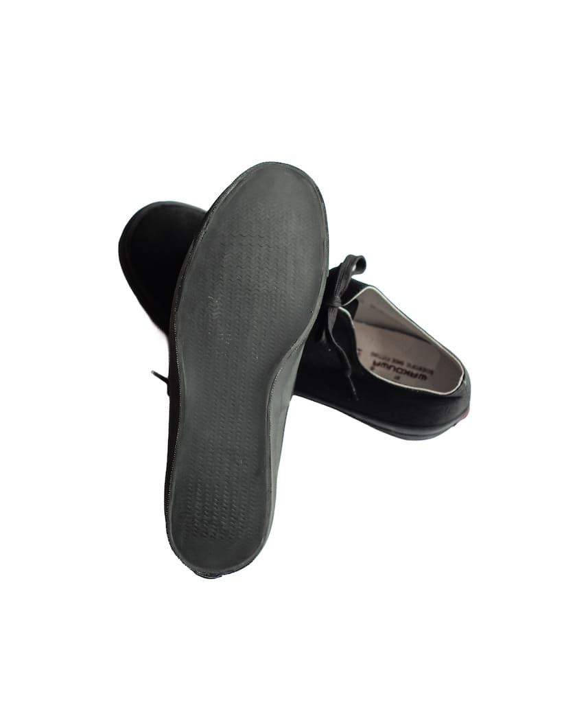WAKOUWA LOW CUT - BLACK CANVAS - BLACK SOLE