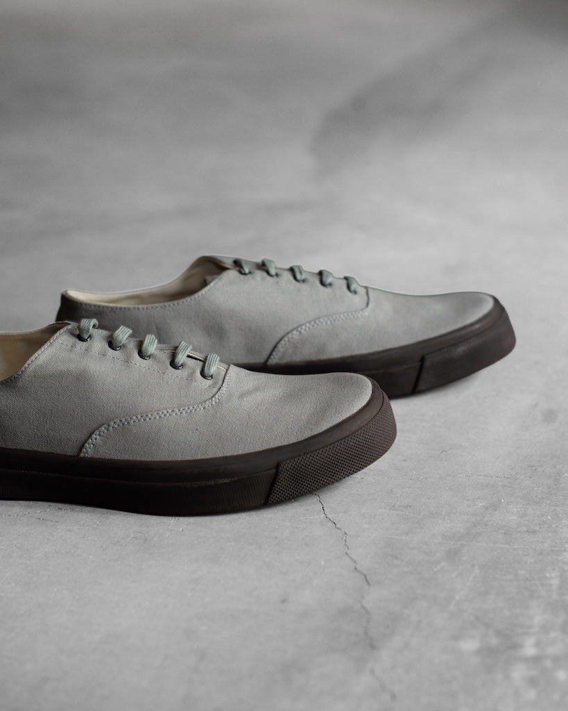 WAKOUWA LOW CUT SAPPORO LIMITED - SWIM GREY CANVAS - BROWN SOLE