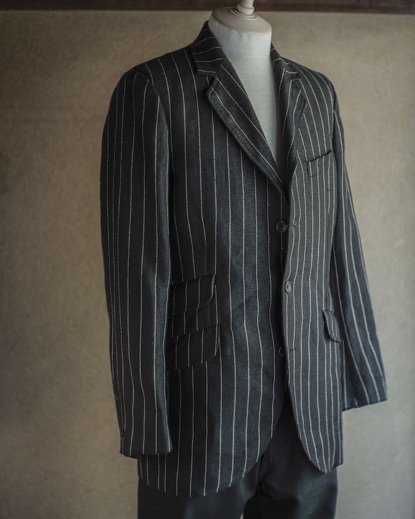 CHARLY - IRISH LINEN - BLACK TENNIS STRIPE