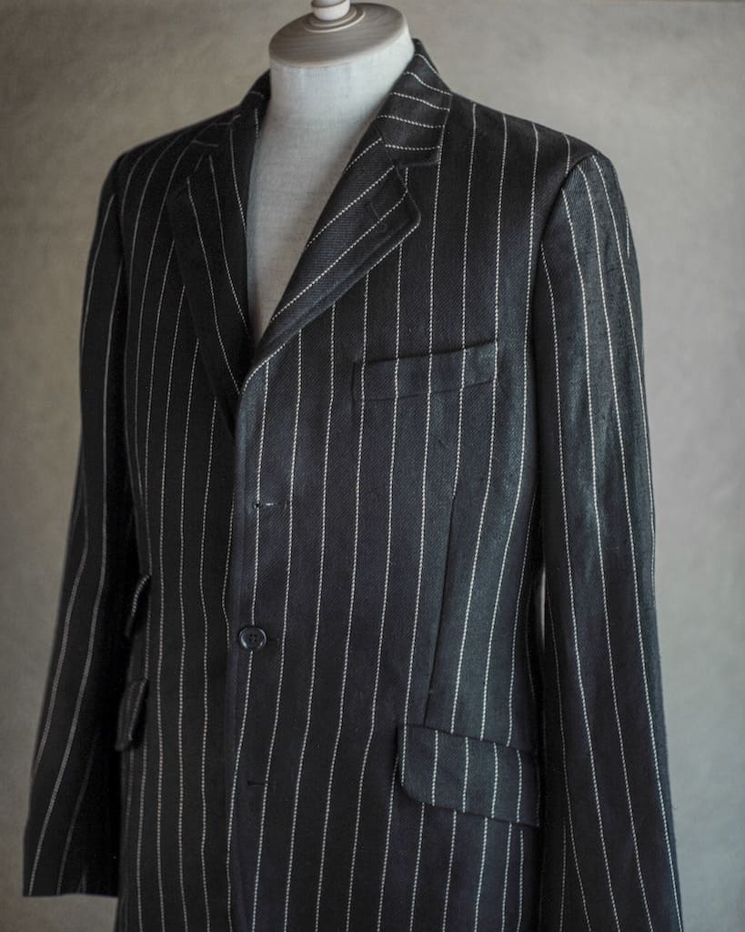 CHARLY - IRISH LINEN - BLACK TENNIS STRIPE