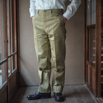 CHINOⅡ - WEAPON - BEIGE & NAVY