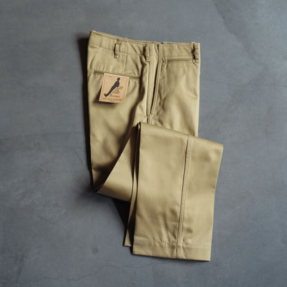 CHINOⅡ - WEAPON - BEIGE & NAVY