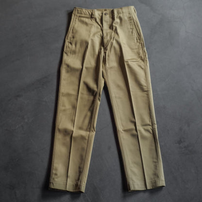 CHINOⅡ - WEAPON - BEIGE & NAVY