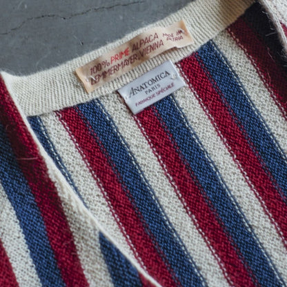 FANNI LEMMERMAYER V NECK CARDIGUN - 2PLY ALPACA - OFF WHITE × BLUE × RED STRIPE