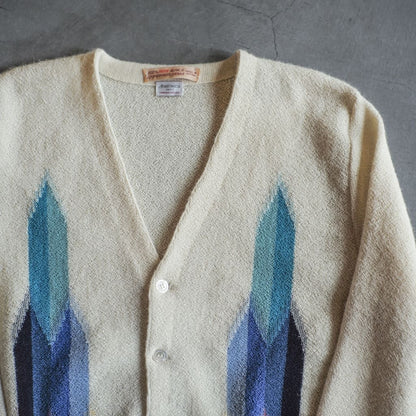 FANNI LEMMERMAYER V NECK CARDIGUN - 2PLY ALPACA - OFF WHITE DIAMOND