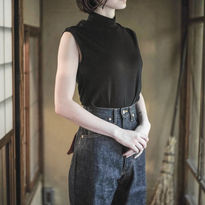 MOCK NECK TEE SLEEVELESS - GROSGRAIN - WHITE & BLACK