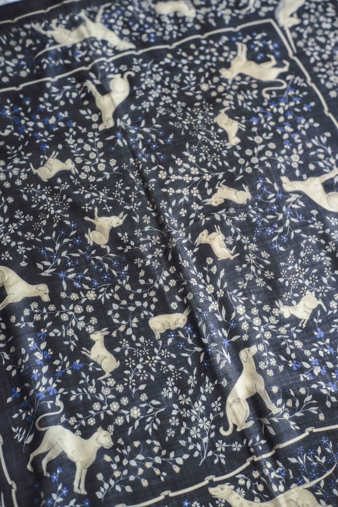 UNICORN SCARF - WOOL × SILK - NAVY