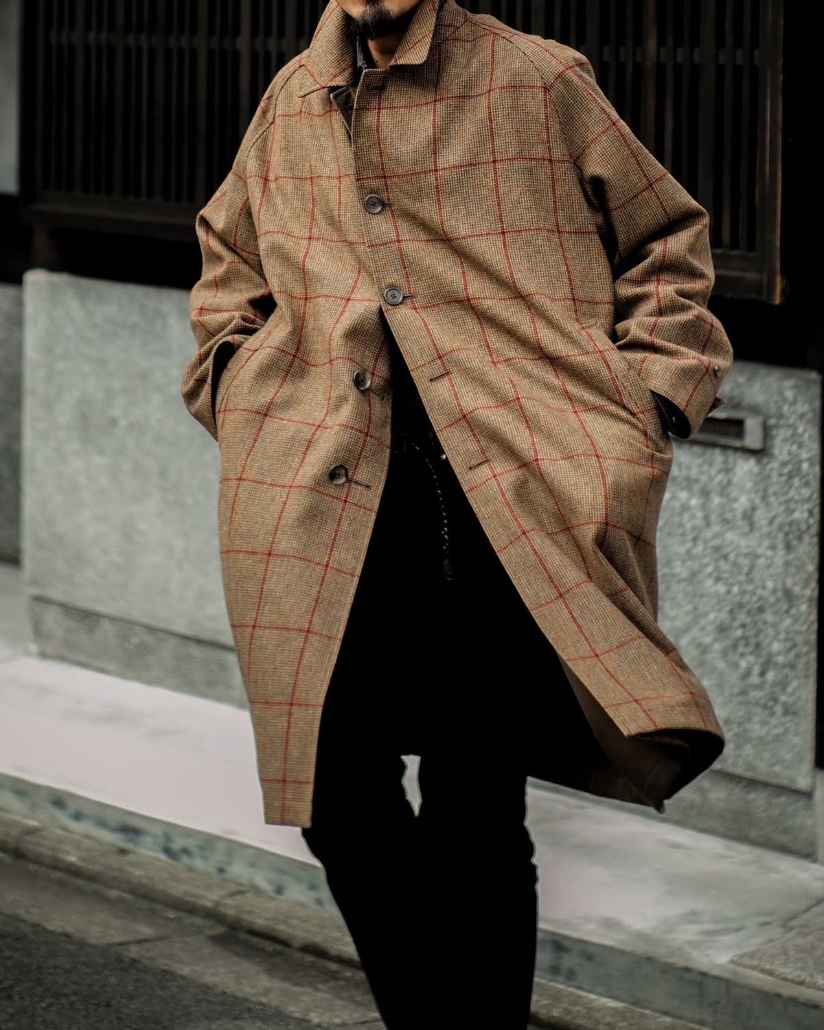 SINGLE RAGLAN COAT Ⅱ EX. - GABARDINE × PEN CHECK TWEED - BROWN