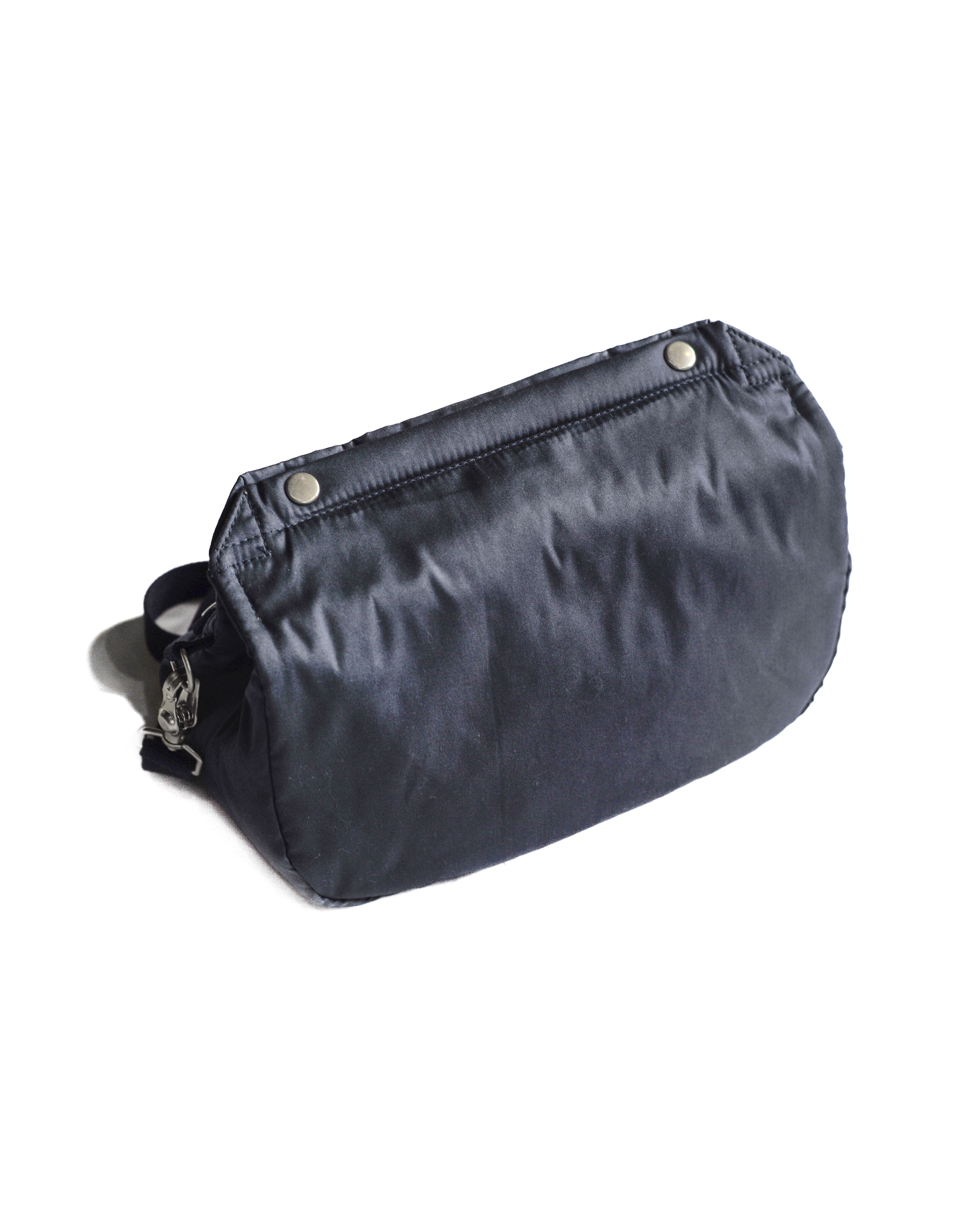 USAF SMALL SHOULDER BAG - DEAD STOCK FABRIC - NAVY – ANATOMICA